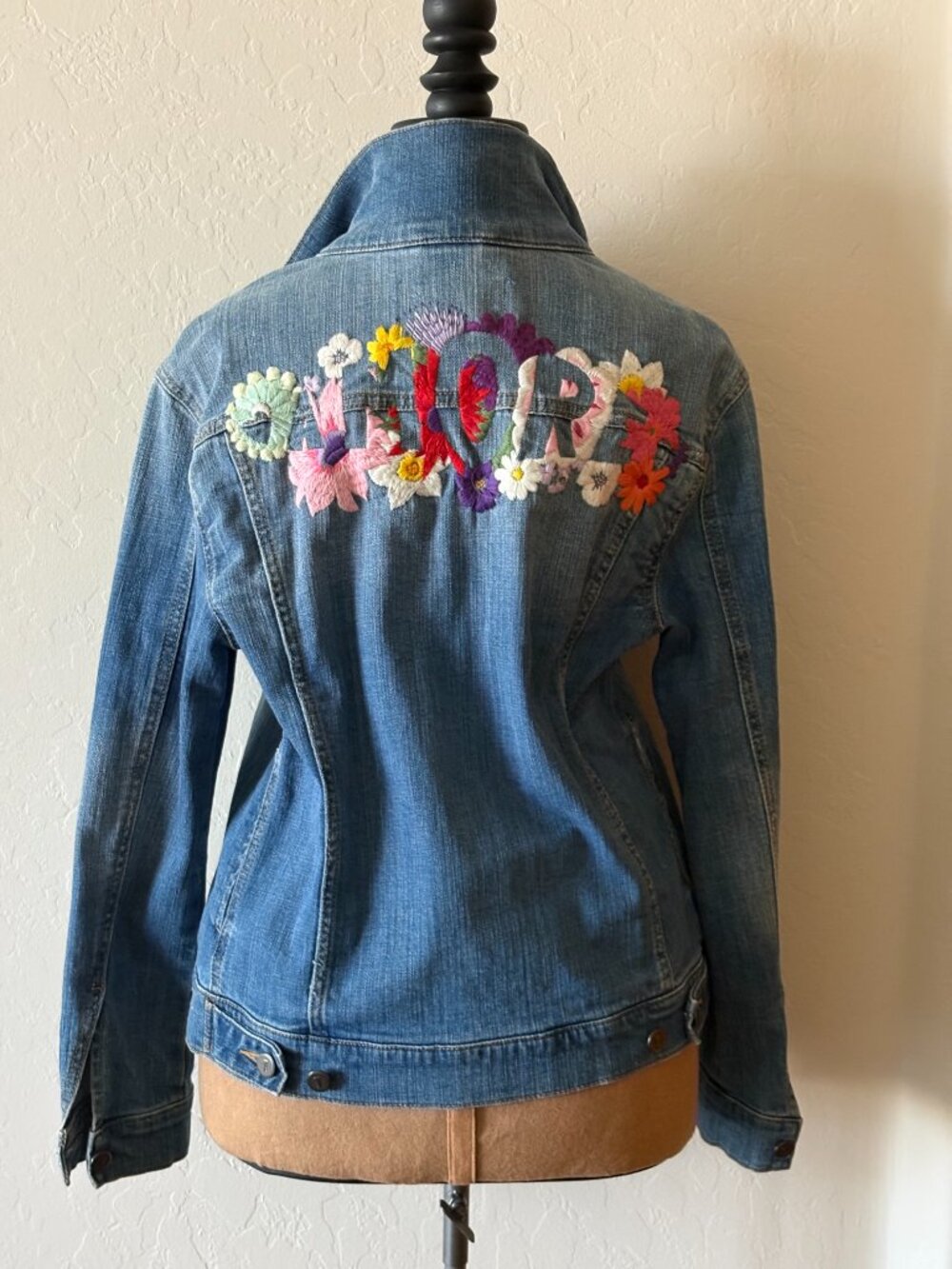 Anthropologie Pilcro Embroidered Denim Jacket. Size XS.